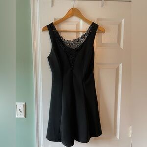 City Triangles black short dress. Size M. Excellent condition!